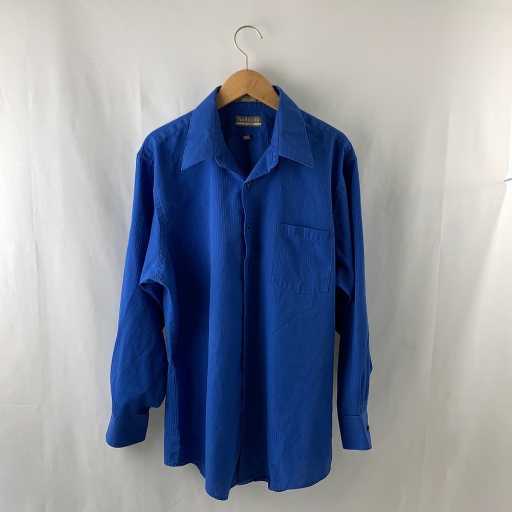 Van Heusen Fitted Wrinkle Free Button Down